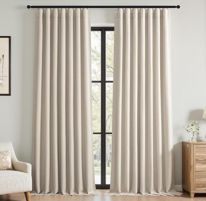 Oatmeal-textured cotton-linen blackout curtains (2-piece set): Sound-insulating thermal drapes—long, country-style window treatments for a serene bedroom