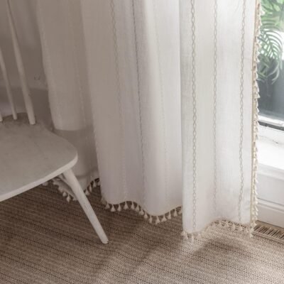 Off-white embroidered tassel cotton and linen semi-blackout curtain set (two pieces), pastoral style perforated fabric curtain, bedroom and living room ambiance soft furnishing curtain